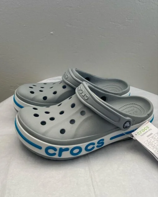 buy crocs liquidation pallets