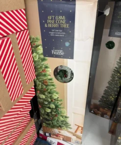 buy christmas tree liquidation pallets