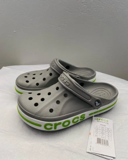 buy crocs liquidation pallets
