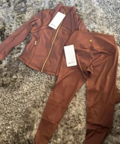 lululemon athletica clothing liquidation pallets