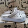 buy crocs liquidation pallets