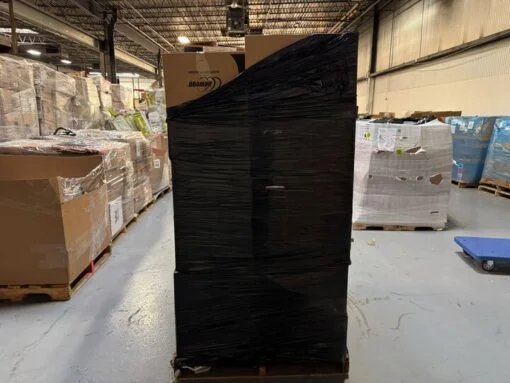 pallets de computadoras y electrónicos