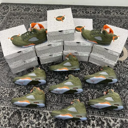 sneaker pallets for small business